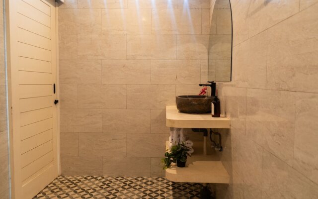 Santorini Luxury Villa