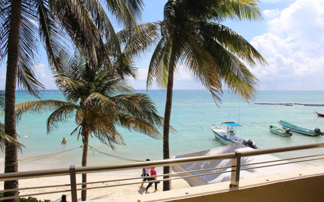Koox La Mar CondHotel