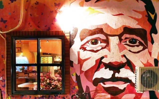 Honeycomb Hostel