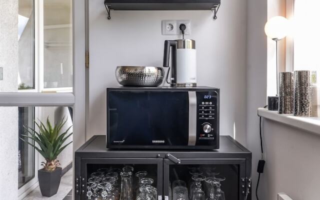 FM Deluxe 2-BDR Apartment - Apartment 66