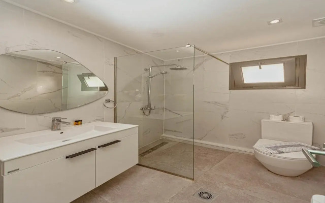 Island Beach Resort - Adults Only