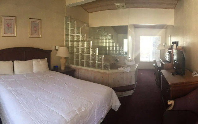 The Inn at Boatworks