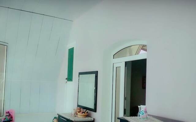 Hause on Ashiq Cuma steet 8