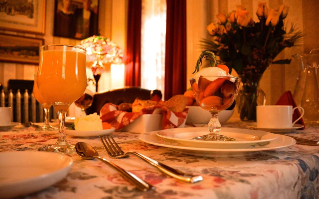 Manayunk Chambers Guest House