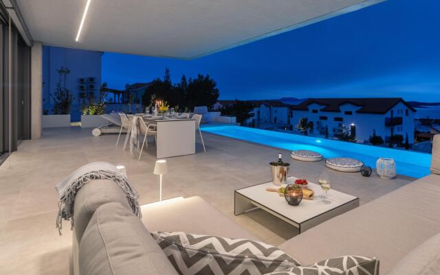 Loft Hvar in Hvar with 3 bedrooms and 1 bathrooms