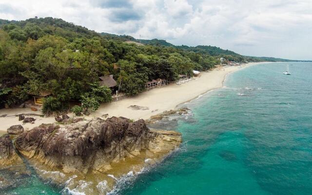 La Luz Beach Resort