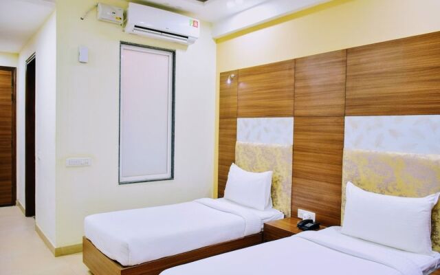 When In Gurgaon - Service Apartments, Opp Artemis Hospital
