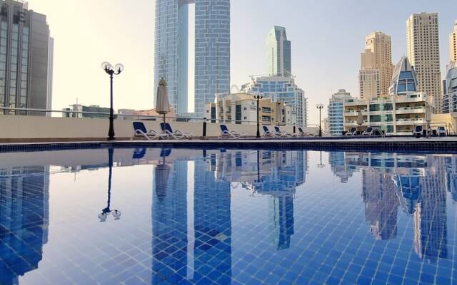 Nice Studio Balcony N Pool View Marina