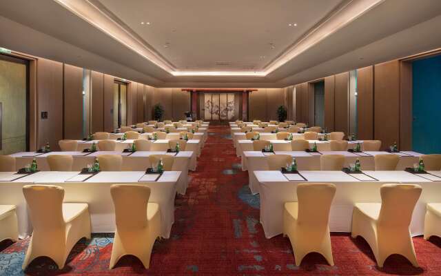 Hilton Jiuzhaigou Resort