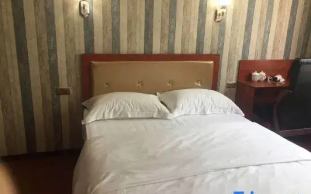 Hefeng Yage Hotel