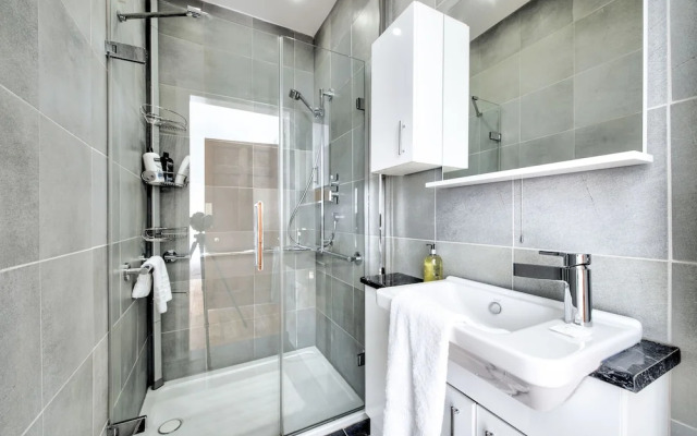 Cumberland - New Town Apartment