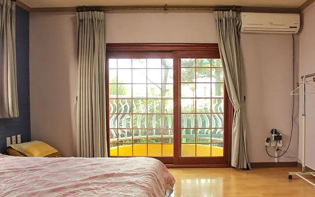 Jeju Orto Pension and Guest House