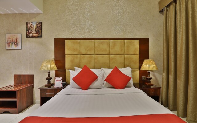 OYO 101 Click Hotel