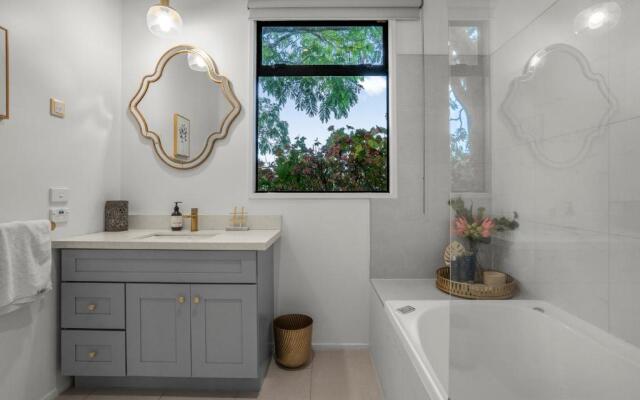 Olive Estate - Martinborough Holiday Home