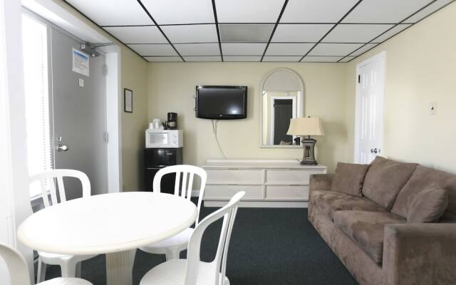 Riviera Resorts & Suites