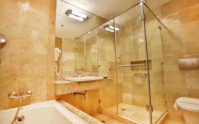 Crown Regency Resort and Convention Center
