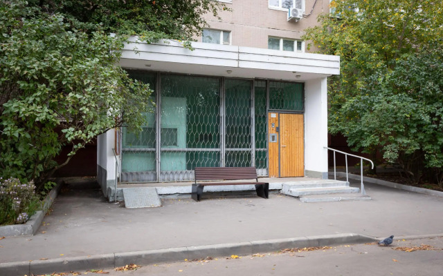 Надёжный посуточник на проезде Керамический