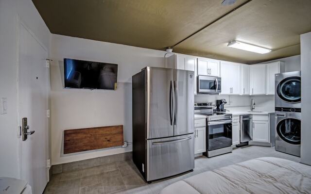 The Admiral Apartments