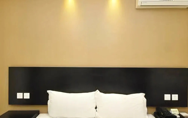 Luliang Business Hotel