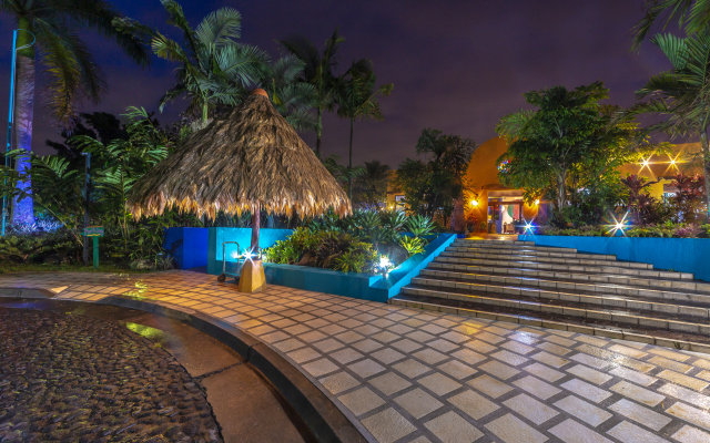 Xandari Resort And Spa