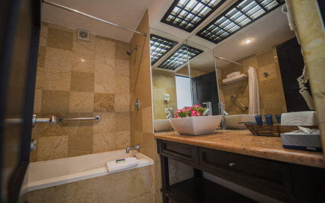 Raintree`s Villa Vera Puerto Vallarta