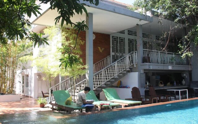 Circa 51 Boutique Residence