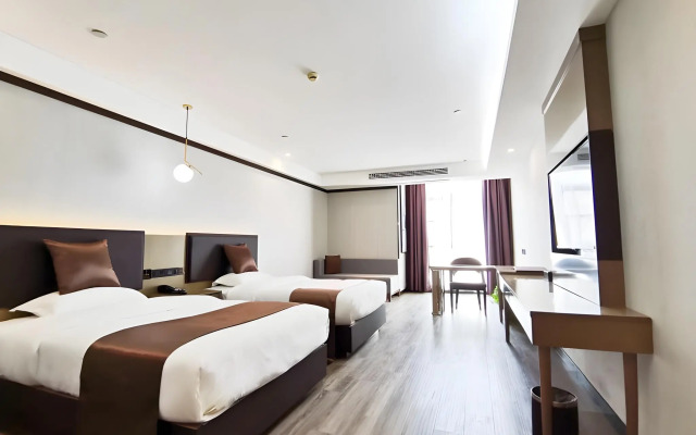 GYA Taizhou Jingjiang City South Century Plaza Hotel