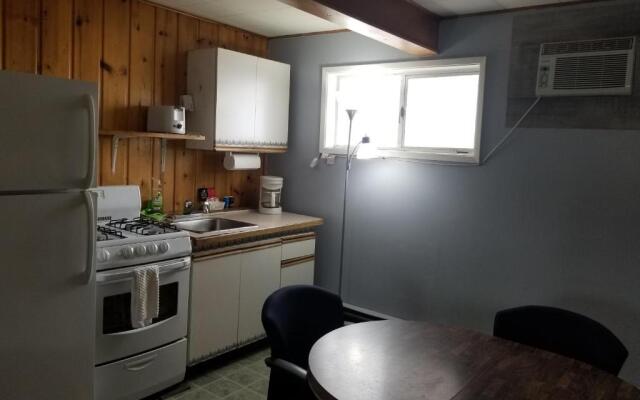 Deerview Lodge & Cabins