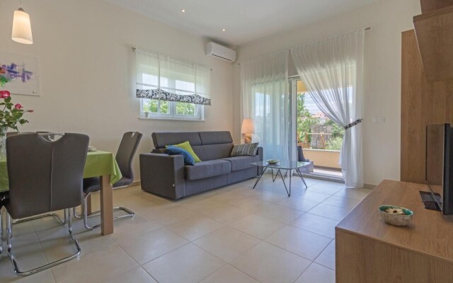 Nice Home in Vodnjan With Wifi and 2 Bedrooms