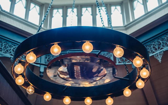 Palm Court Hotel