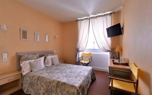 Hotel Orly