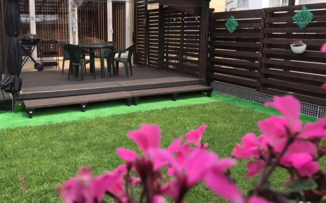 テラス民泊モモ