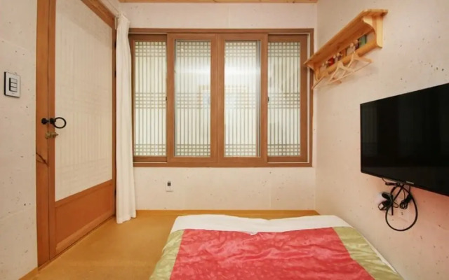 Jeonju Sarangnamoo Pension