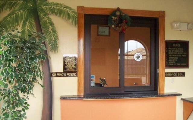 Luxury Inn and Suites Seaworld Lackland