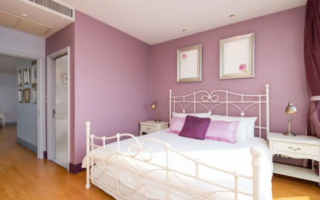 Serviced 1 Bed Panoramic Skyvillas