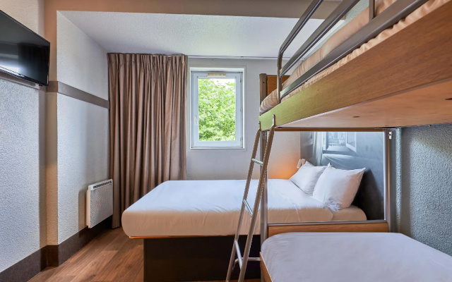 B&B HOTEL Caen Mémorial