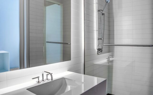 Hotel Revel