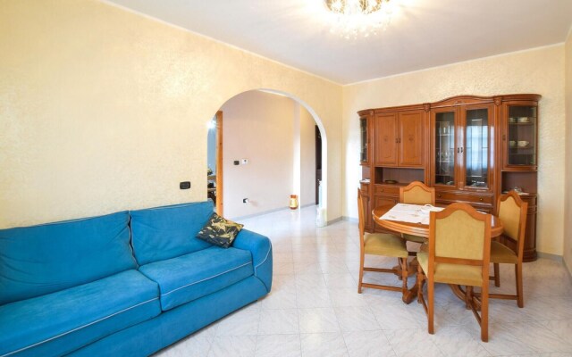 Stunning Home in Zambrone With Wifi and 2 Bedrooms