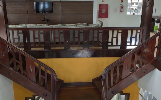 Hara Palace Hotel