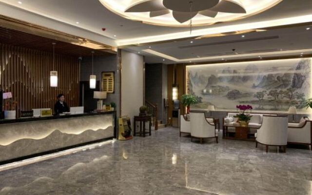 Hualang Hotel
