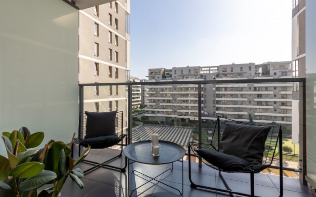 Kasprzaka 31A by Renters Prestige