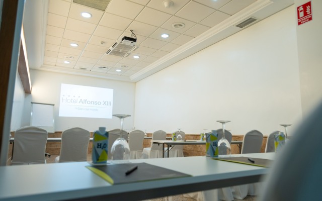 Hotel Sercotel Carlos III