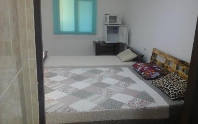 Room on Bogatos 15