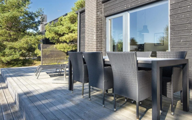 Spacious Holiday Home in Rømø near Sea