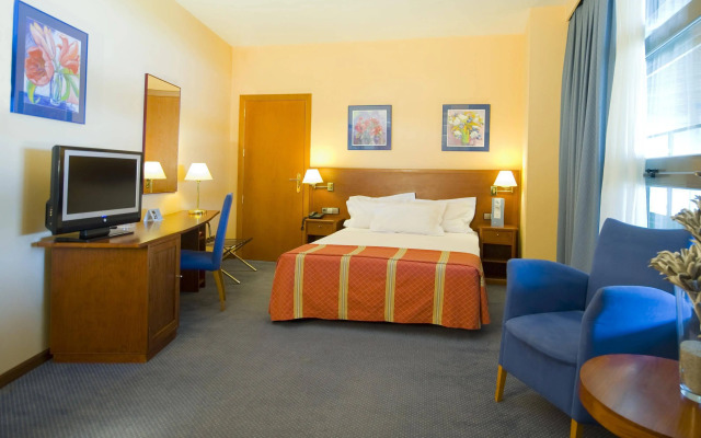 Hotel Exe Isla Cartuja