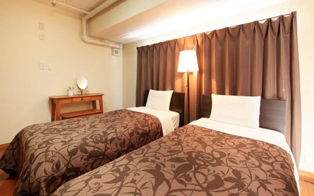 Shinjuku Urban Hotel