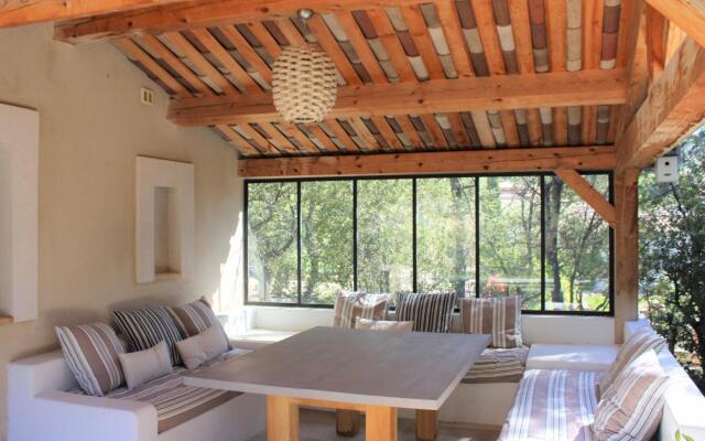 Holiday Home in Tourtour With Private Pool
