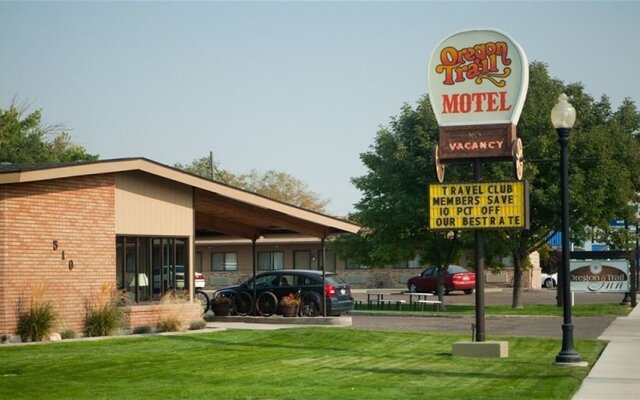 Oregon Trail Inn