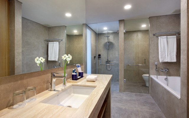 Aston Palu Hotel & Conference Center