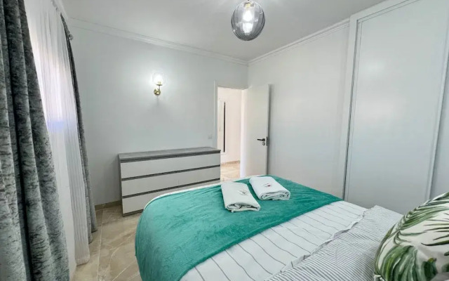 Albufeira Town Apartment by Homing
